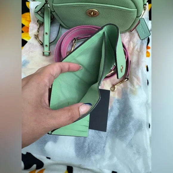 Coach pistachio Green and Pink Women's Bag and wallet Set - Picture 10 of 13